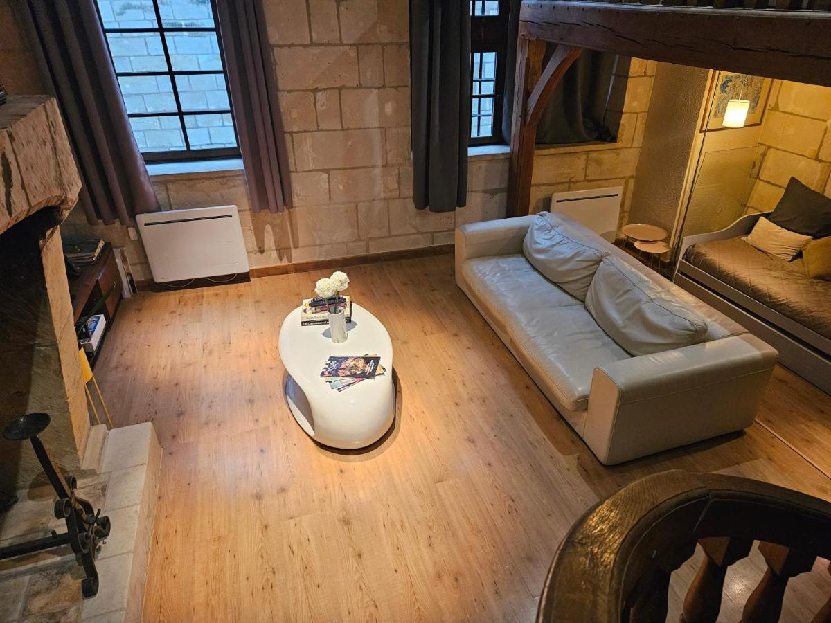 Hotel Robin Quantin In The Heart Of Old トゥール エクステリア 写真